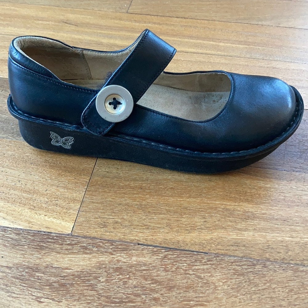 Algeria Leather Mary Jane with Velcro Strap